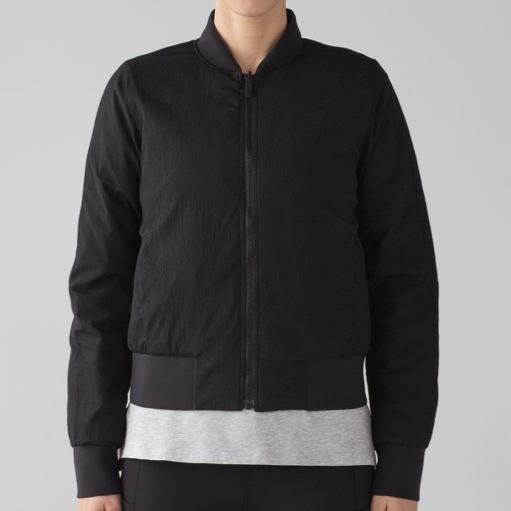 Lululemon Non-Stop Bomber *Reversible in Black size 10 - Picture 2 of 13